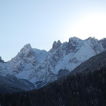 Albergo Ristorante Cacciatori Auronzo di Cadore Exteriör bild