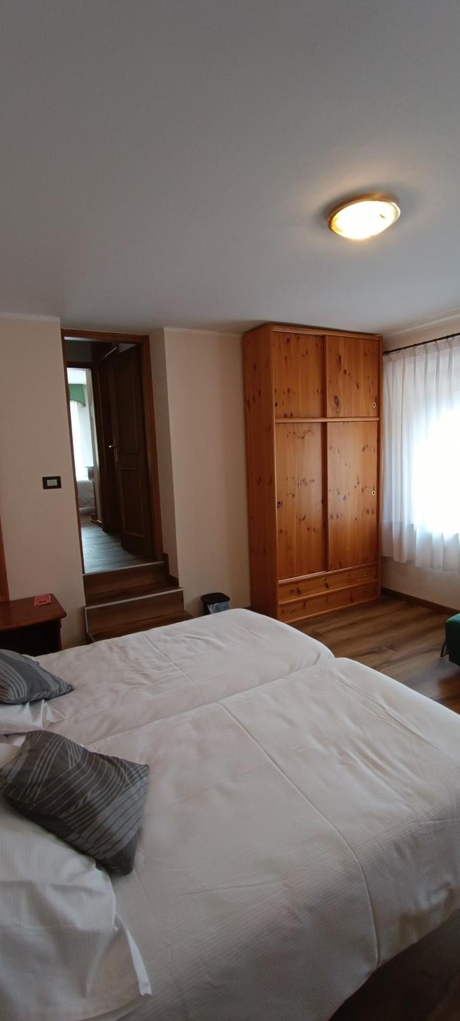 Albergo Ristorante Cacciatori Auronzo di Cadore Exteriör bild